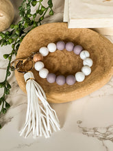 Load image into Gallery viewer, Silicone Beaded Wristlet Keychain: Tan Marble