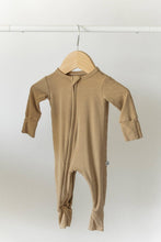 Load image into Gallery viewer, Desert Tan Sleeper