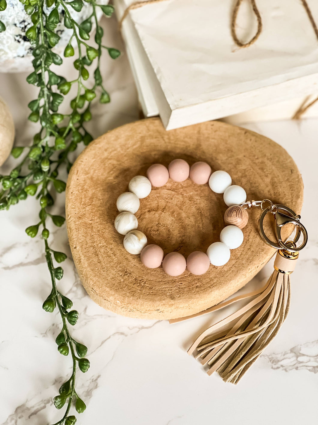 Silicone Beaded Wristlet Keychain: Tan Marble