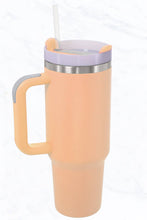 Load image into Gallery viewer, 40 oz, Stainless Steel and Silicon Tumbler: Pastel Blue
